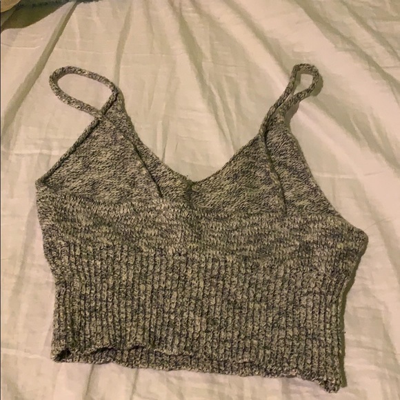 Grey knitted v neck tank top - Picture 2 of 2